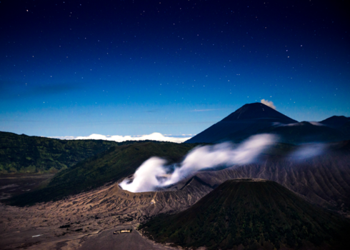 Bromo Vulkaan - Bromo vulkaan net voor zonsopgang