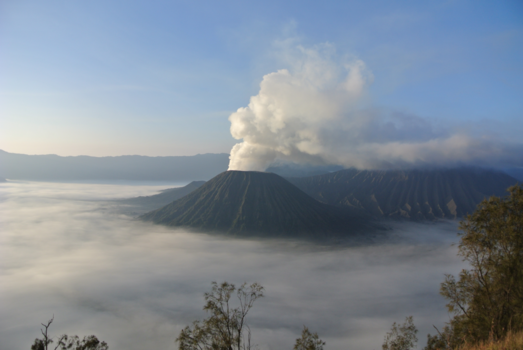 Bromo Vulkaan - Zon opkomst bromo vulkaan.