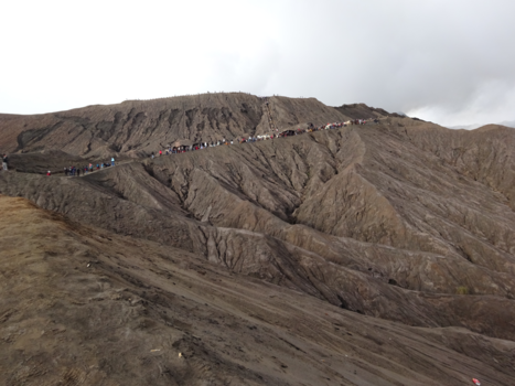 Bromo Vulkaan - Naar de top